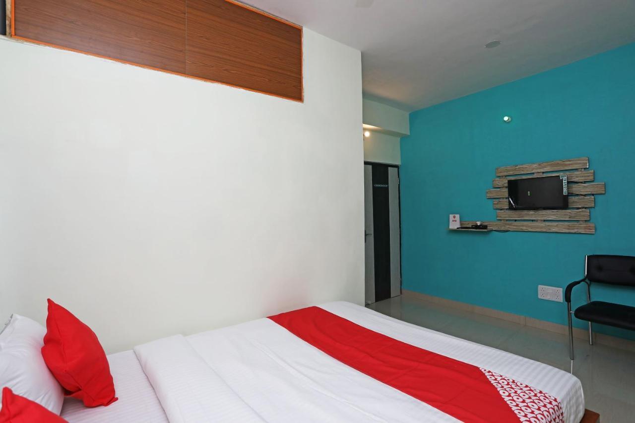 Oyo 17187 Urban Casa Hotel Calcutta  Esterno foto