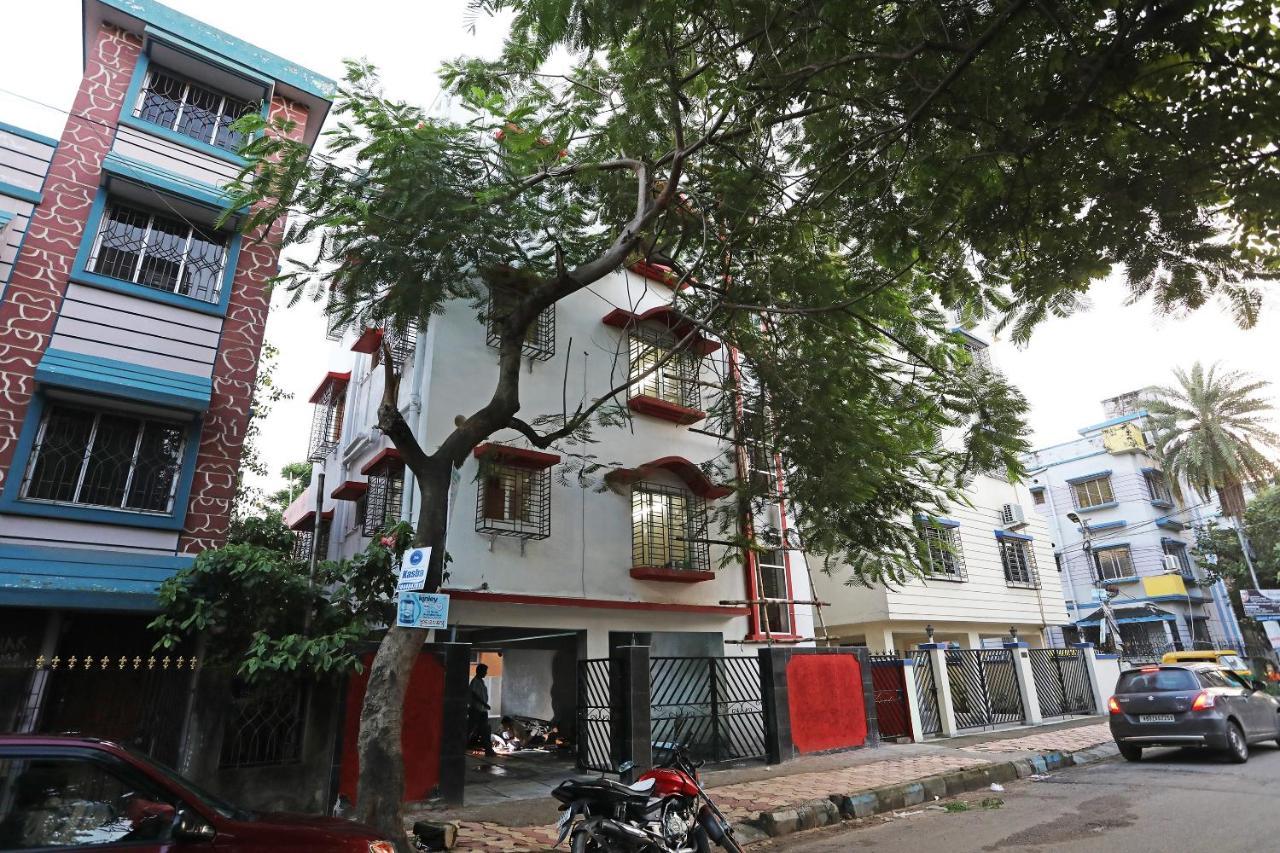 Oyo 17187 Urban Casa Hotel Calcutta  Esterno foto