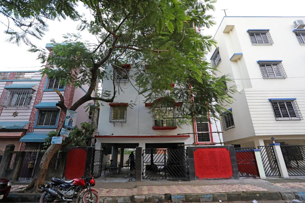 Oyo 17187 Urban Casa Hotel Calcutta  Esterno foto